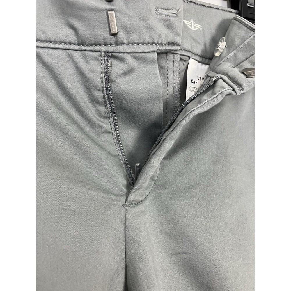 DOCKERS Womens Gray Capri Pants Size  8 - Picture 2 of 5